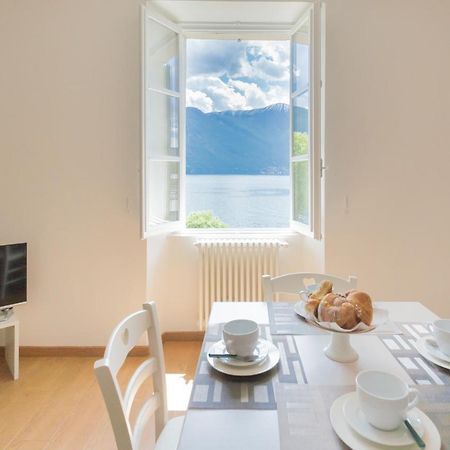 Tina'S Window On Lake Como By Rent All Como Mezzegra Екстер'єр фото